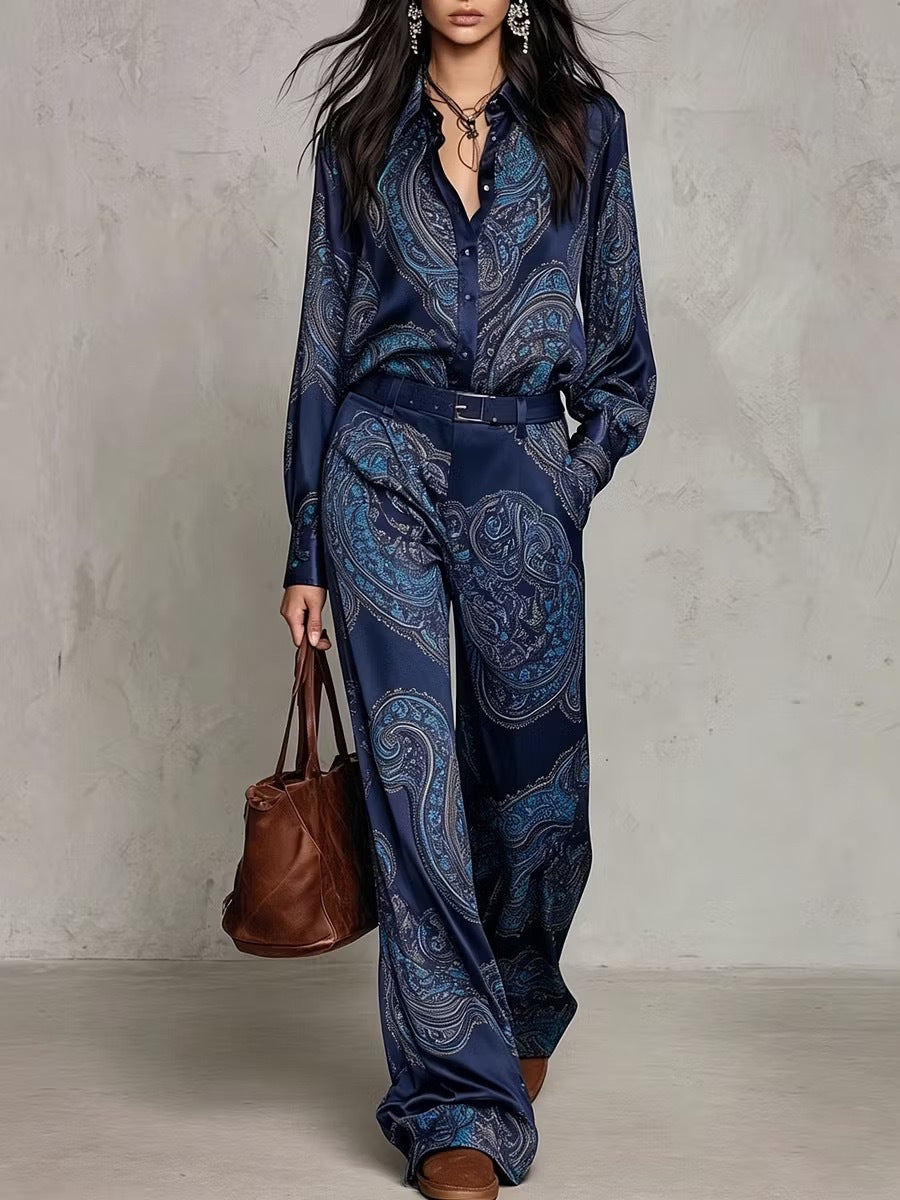 Carlotta – Completo Camicia e Pantaloni con Fantasia Paisley
